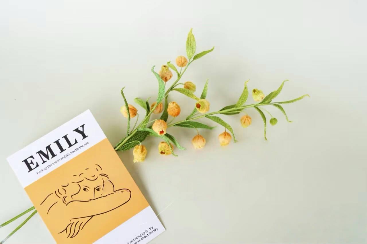 Palace Lantern Lily Crochet Pattern