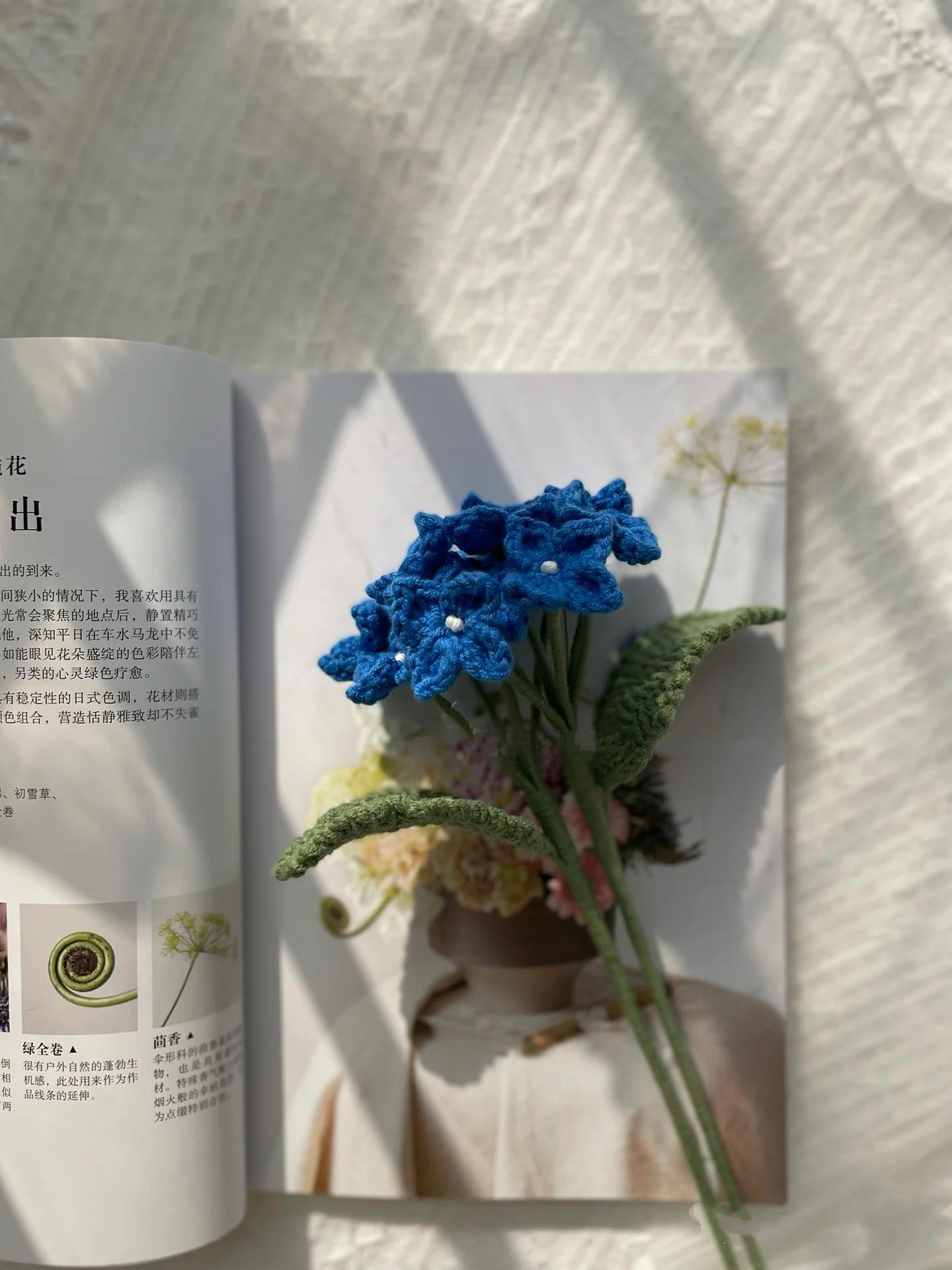 Blue Hydrangea Crochet Pattern