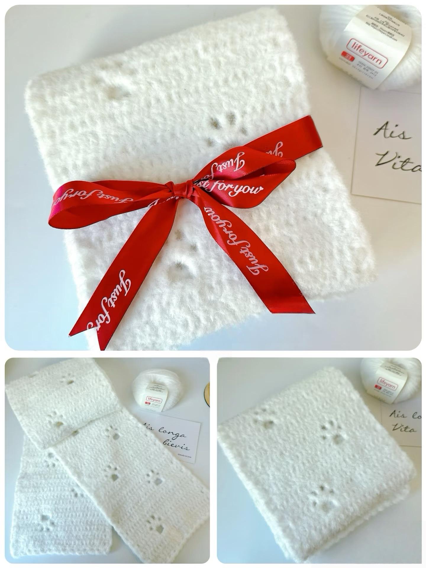 Cat Paw Scarf Crochet Pattern