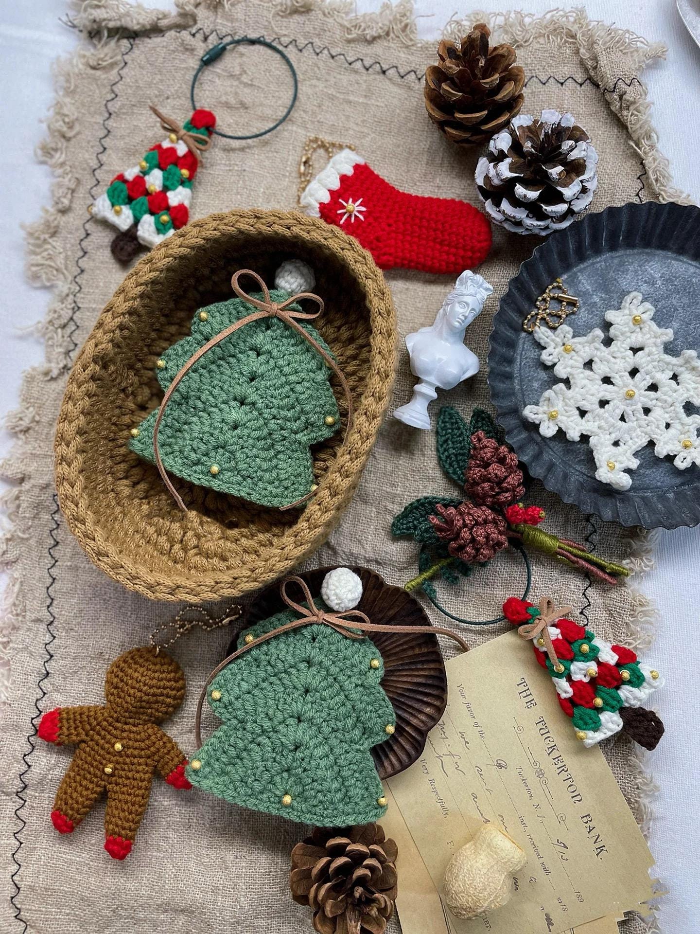 PDF Crochet Christmas tree crochet pattern, handmade for Christmas gifts