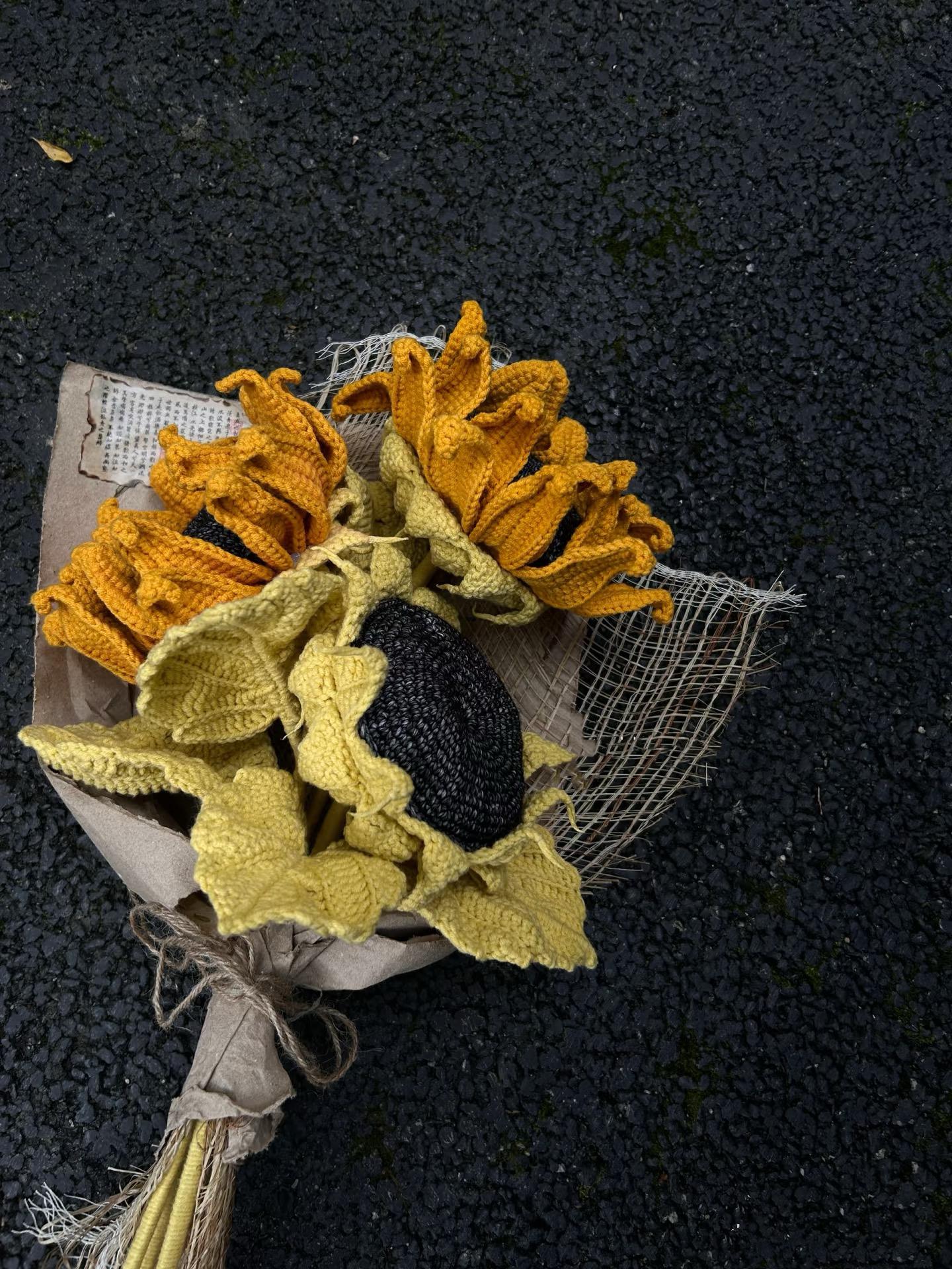 PDF Sunflower bouquet Crochet Pattern