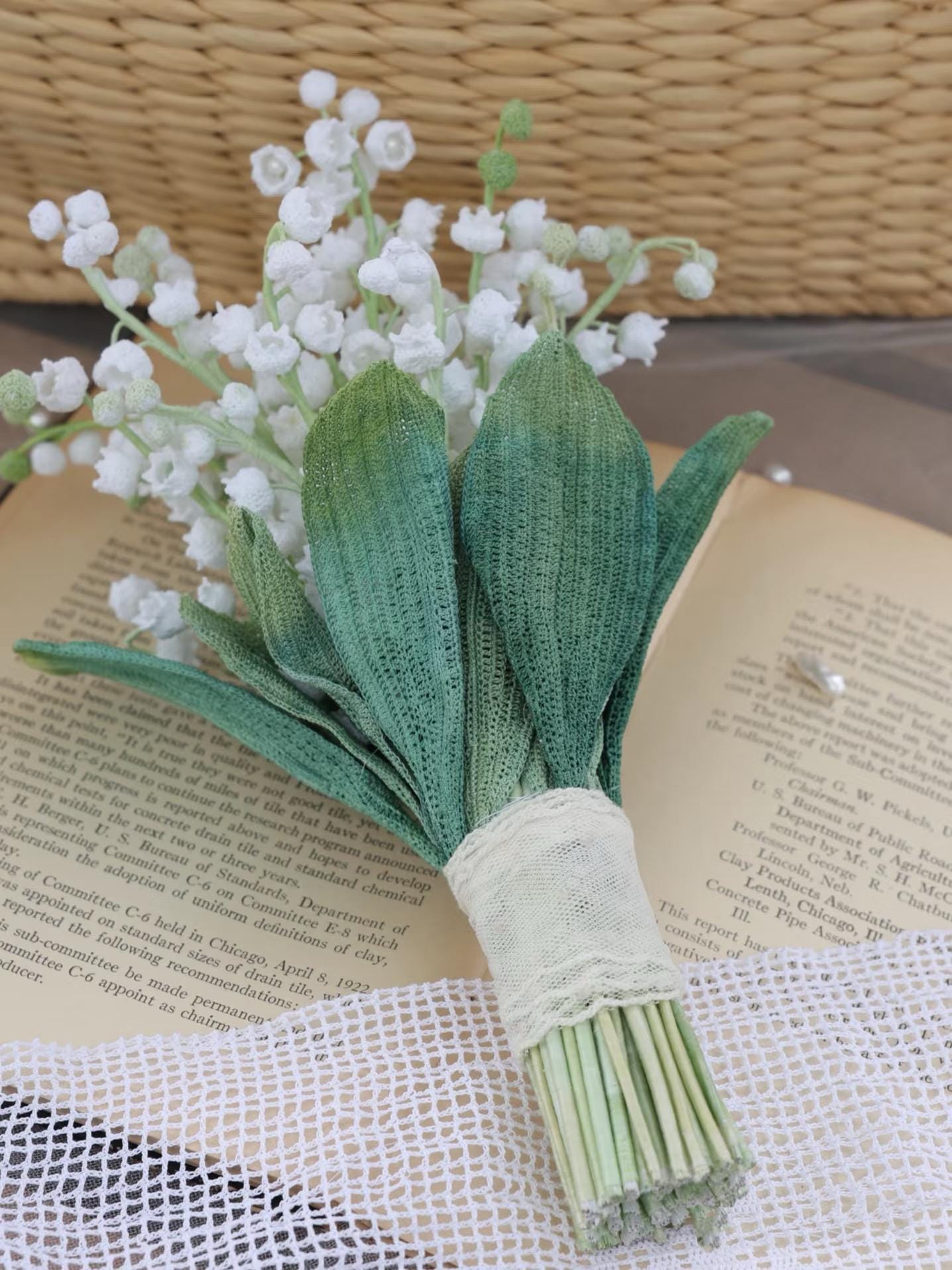 Lily of the Valley Micro-Crochet Pattern