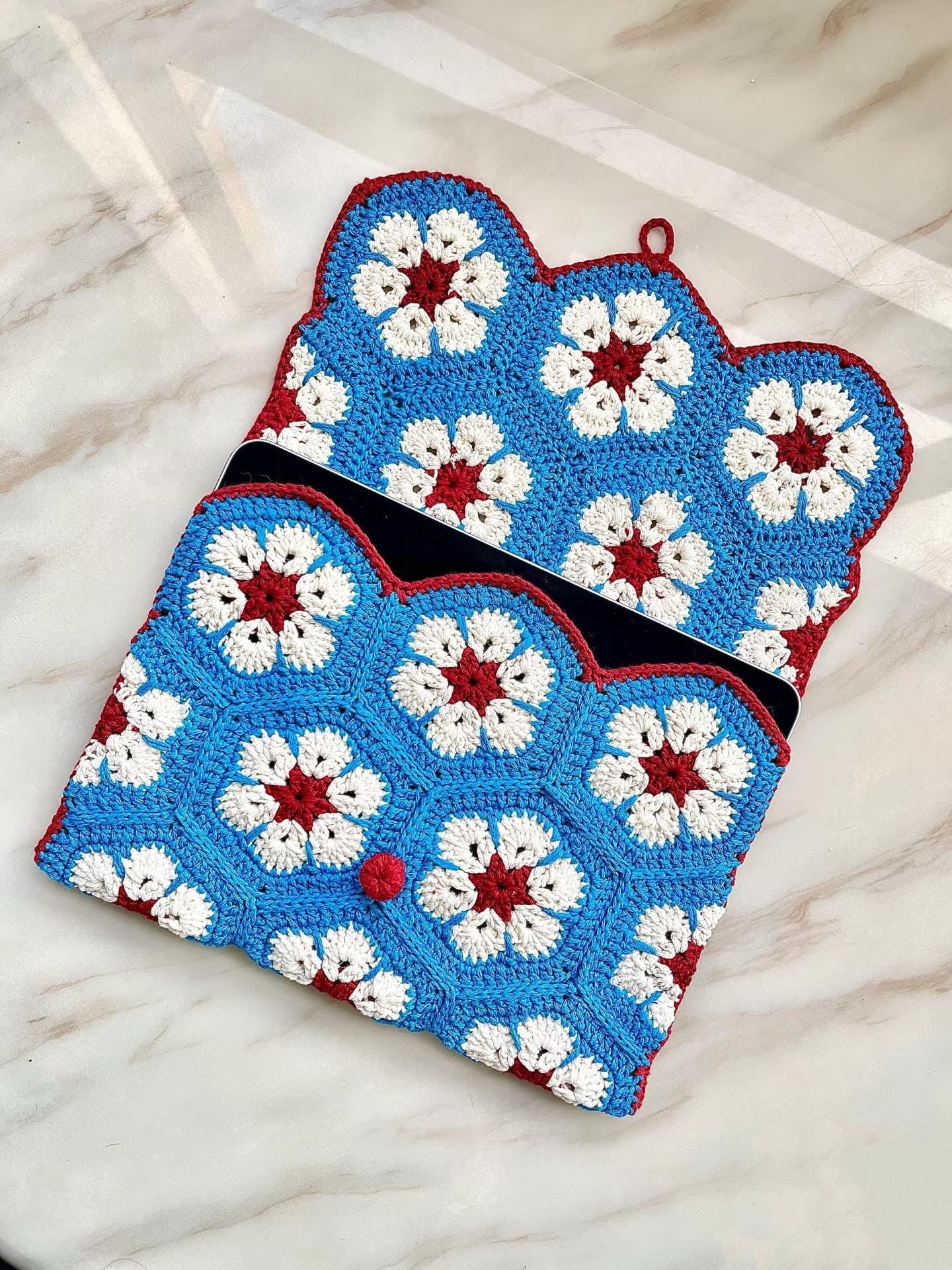 Crochet Granny Square iPad Case Pattern