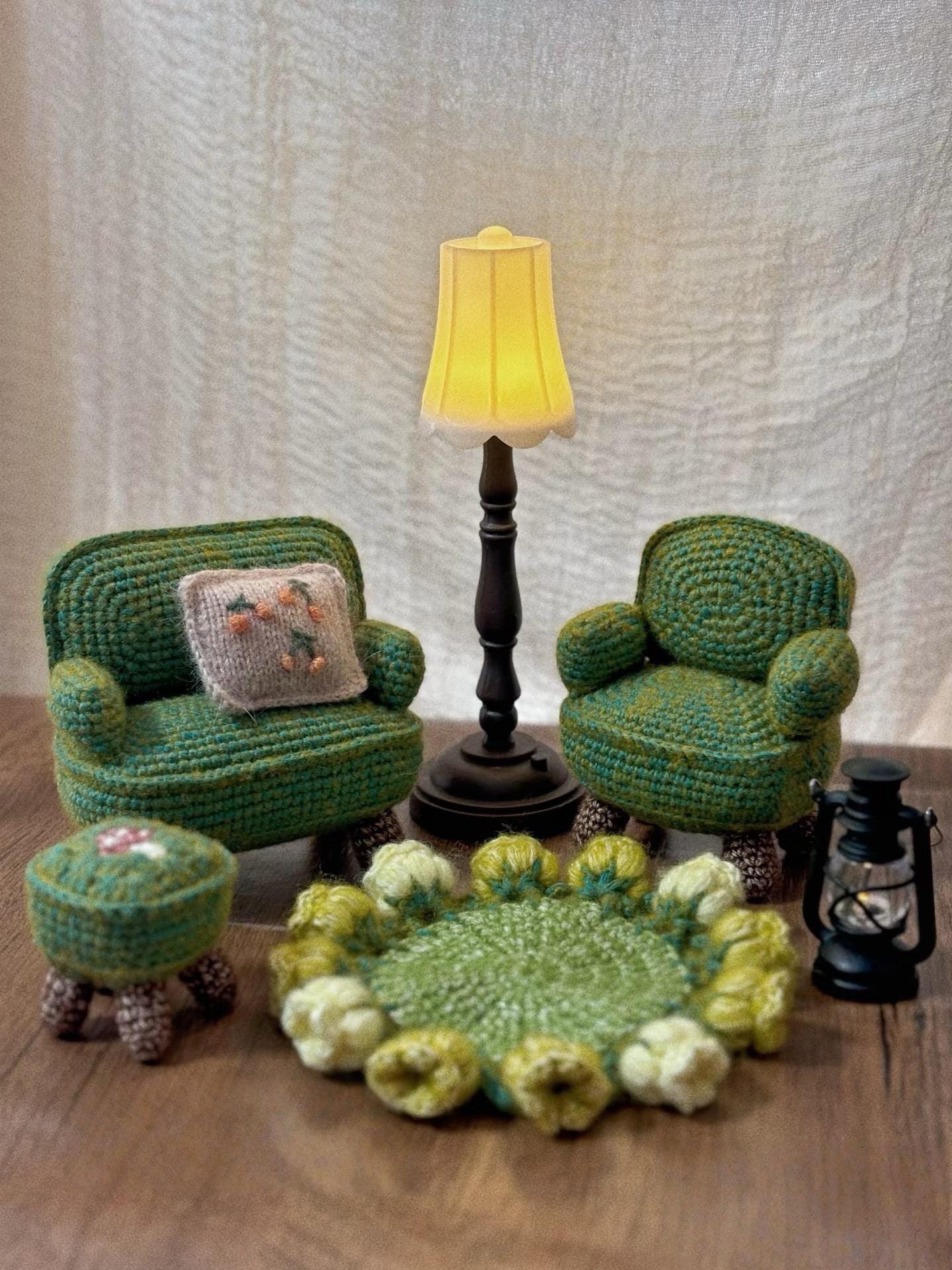 7-in-1 Mini Crochet House Pattern – DIY Cozy Dollhouse Furniture PDF, Sof, Chair, Potted Plant, Bag, Coaster, Amigurumi Room Decor