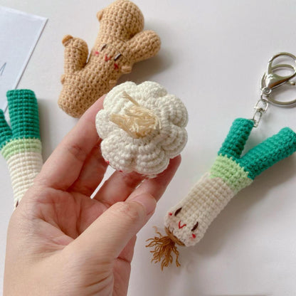 PDF Crochet  Pattern Onion, ginger and garlic