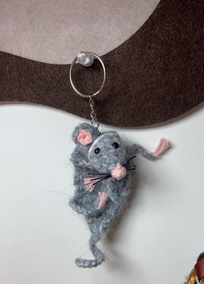 PDF+ Video Funny Crochet Rat Pattern, Hanging Amigurumi Mouse Bag Charm, Quirky Crochet Animal PDF, Rat Ornament, Handmade Gift