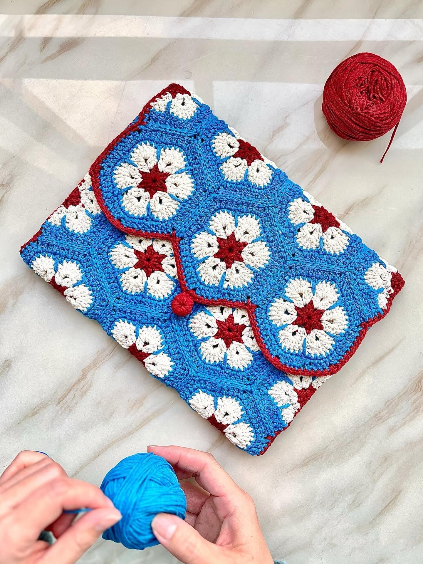 Crochet Granny Square iPad Case Pattern