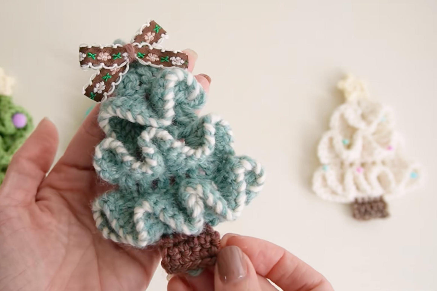 PDF Wavy Christmas Tree Crochet Pattern, handmade for Christmas gifts