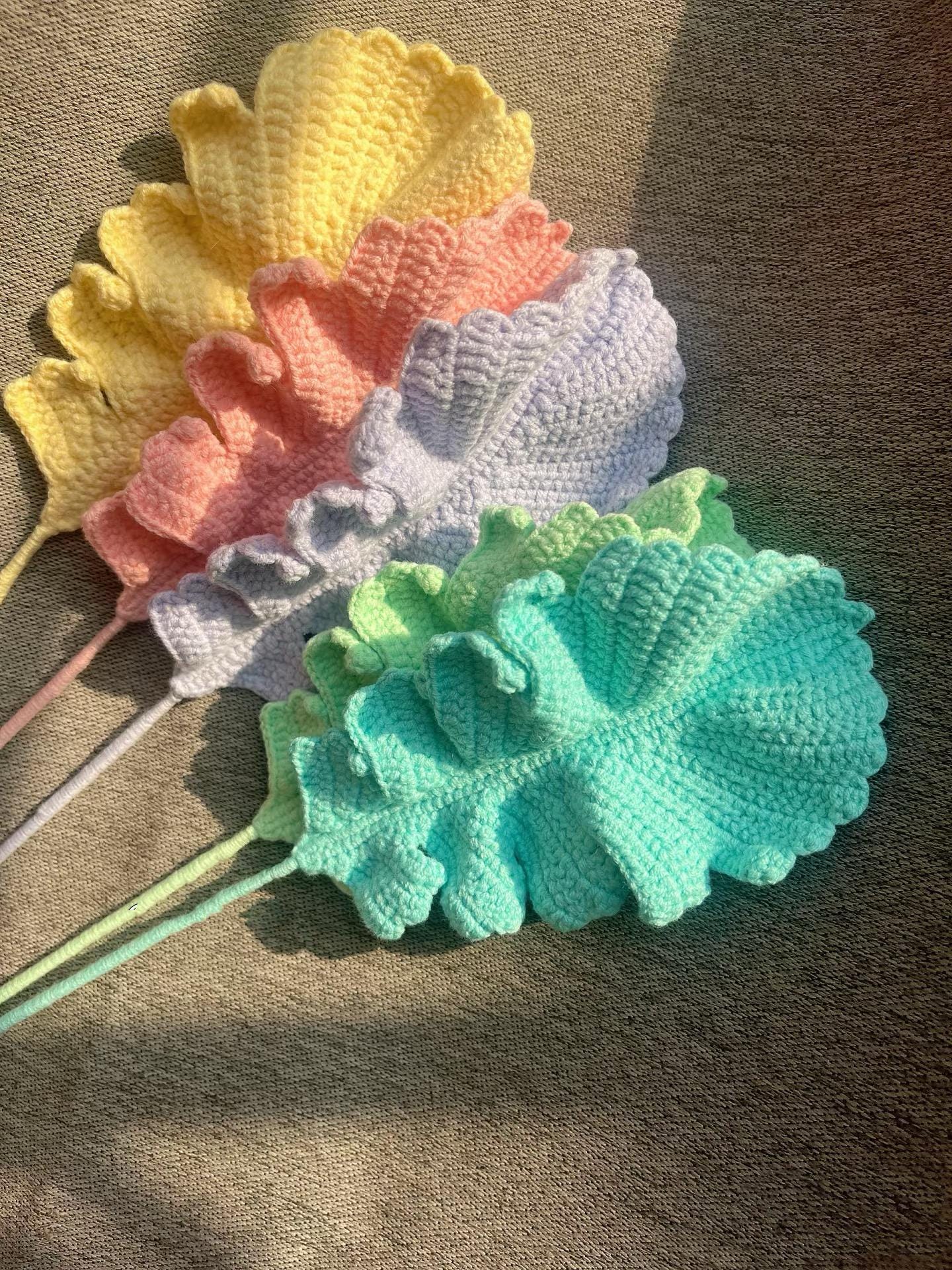 PDF Crochet Pattern, Feather leaves Crochet Pattern