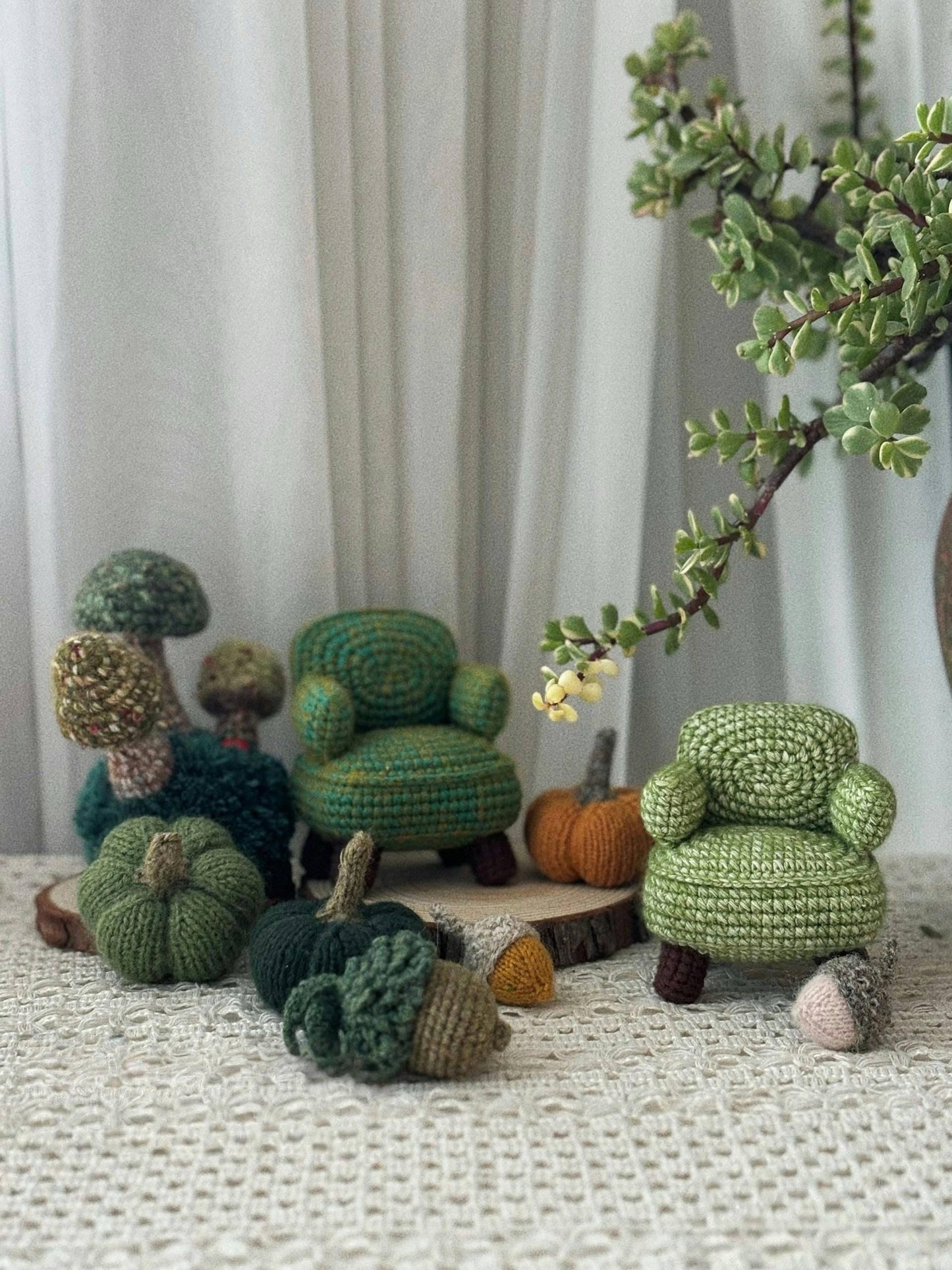 Mini Sofa Crochet Pattern, Amigurumi Furniture Pattern, Tiny Crochet Chair for Dolls, Crochet Doll house Decoration, DIY Toy Furniture PDF