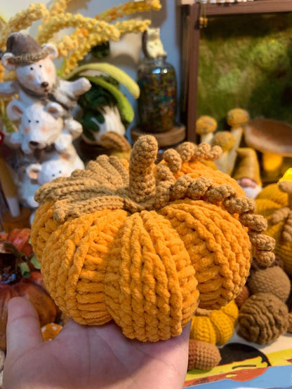 9-in-1 Crochet Pattern，3 kinds of pumpkin patterns + 3 kinds of mushroom patterns + 3 kinds of acorn patterns,