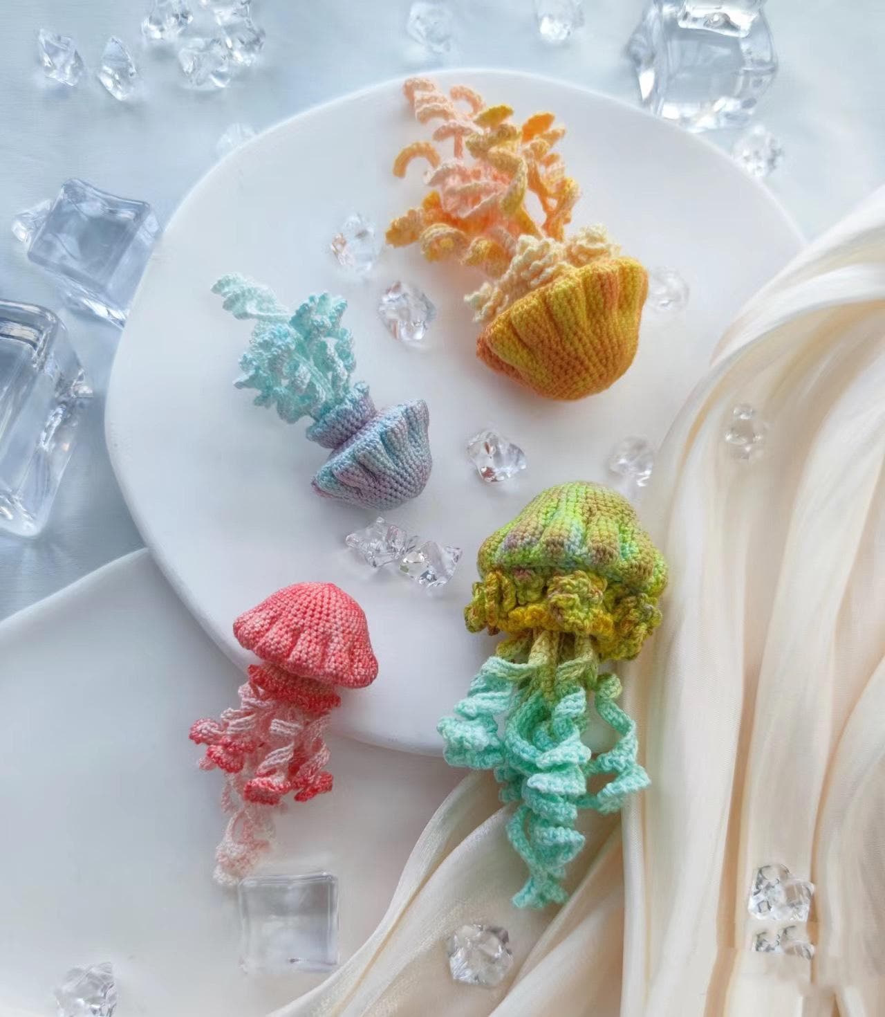 PDF+Video Jellyfish micro crochet Pattern, handmade for Christmas gifts