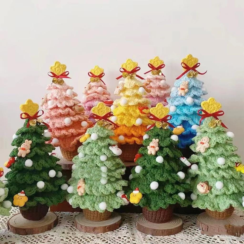 PDF Crochet 7-Layer Christmas tree crochet pattern, handmade for Christmas gifts,