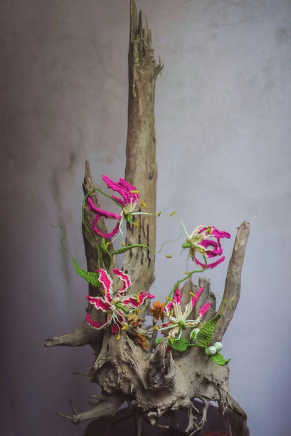 PDF Gloriosa lily Crochet Pattern