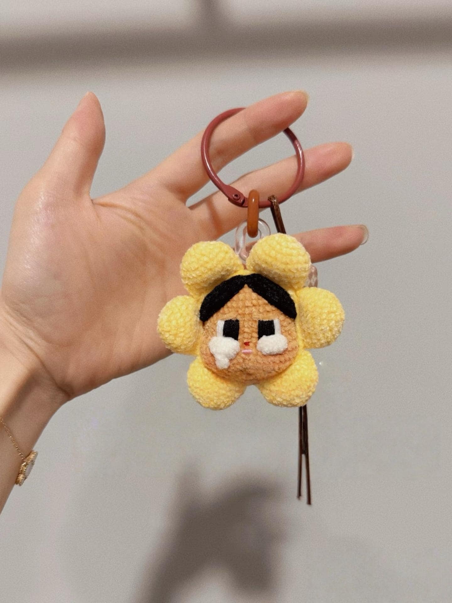 Crybaby Keychain Flower Girl Crochet Pattern – Cute Amigurumi Keychain PDF, Emotional Plushie Bag Charm, Kawaii Handmade Gift Idea