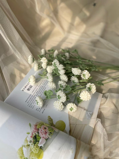 PDF white clover Crochet Pattern