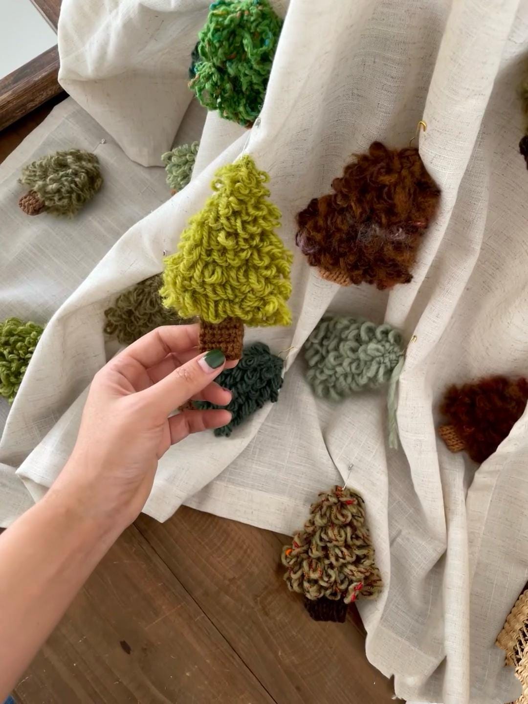 PDF CROCHET PATTERN - Christmas Tree Decoration and Garland (written in English) , handmade for Christmas gifts,