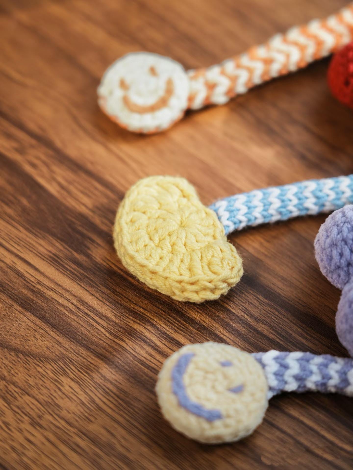 Flower keychain Crochet Pattern , flower decorative keycharm,