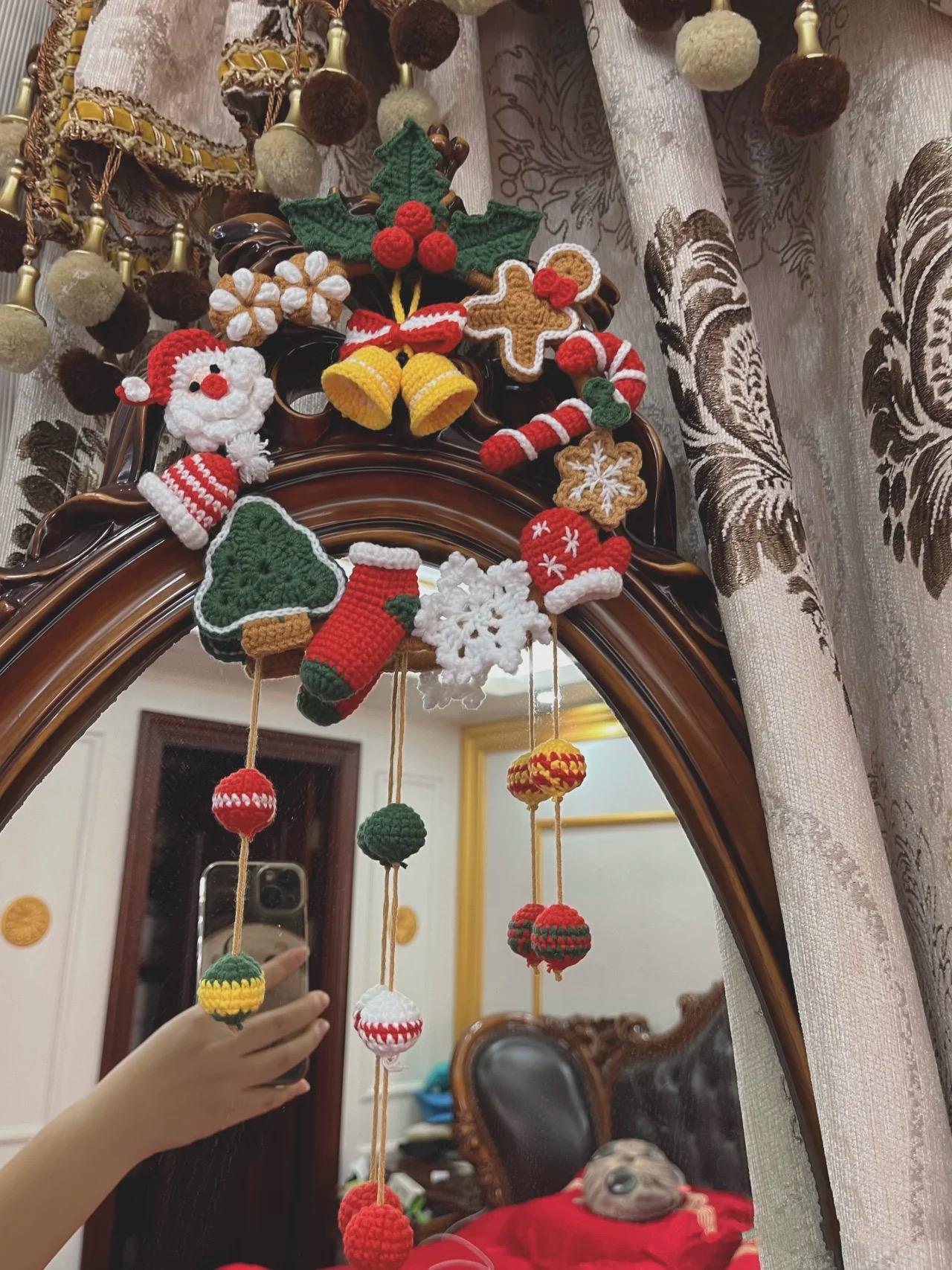 PDF Crochet Christmas wreath crochet pattern, handmade for Christmas gifts,