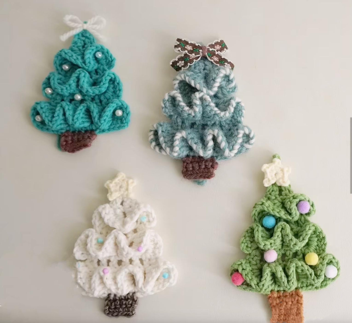 PDF Wavy Christmas Tree Crochet Pattern, handmade for Christmas gifts