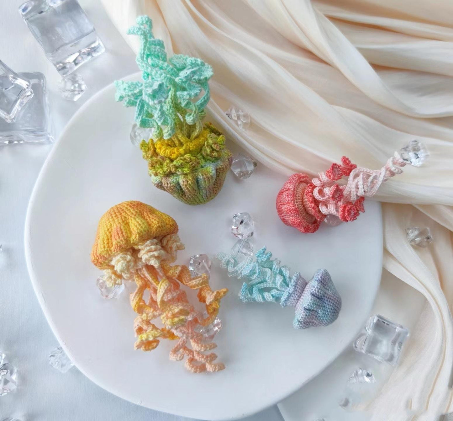 PDF+Video Jellyfish micro crochet Pattern, handmade for Christmas gifts